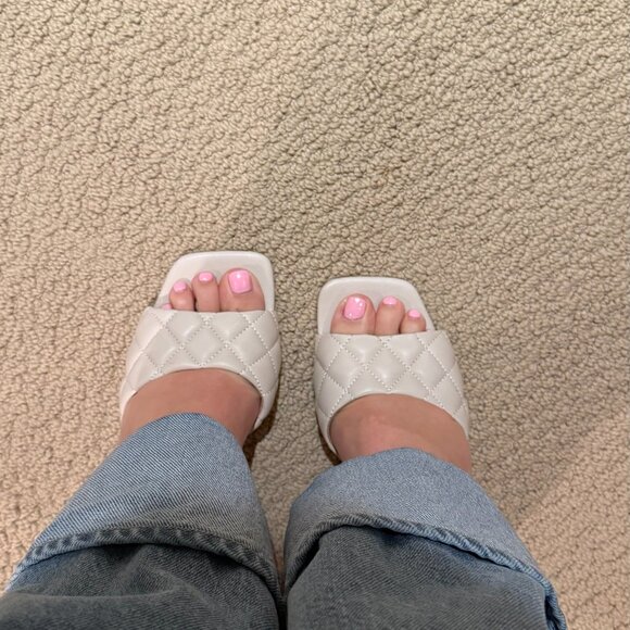 Steve Madden Signify Quilted Sandal Bone Multi - Picture 4 of 13